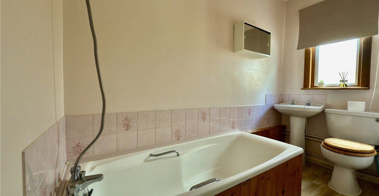 2 bedroom house for sale in Eynsford | Robinson Jackson