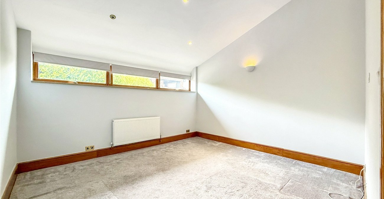 3 bedroom bungalow for sale in Eynsford | Robinson Jackson