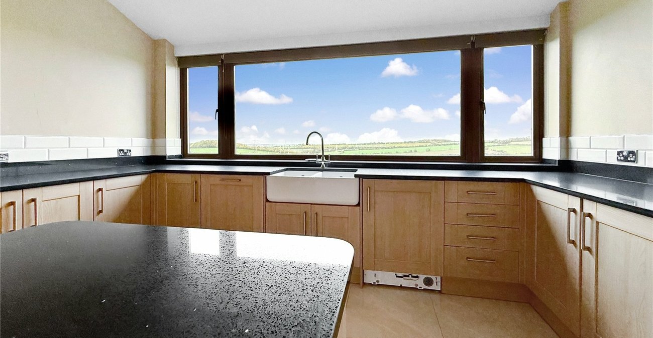 3 bedroom bungalow for sale in Eynsford | Robinson Jackson