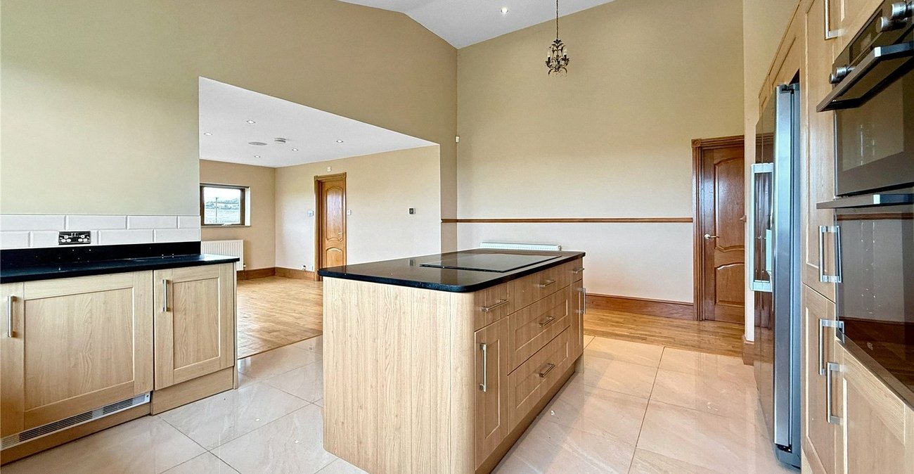 3 bedroom bungalow for sale in Eynsford | Robinson Jackson