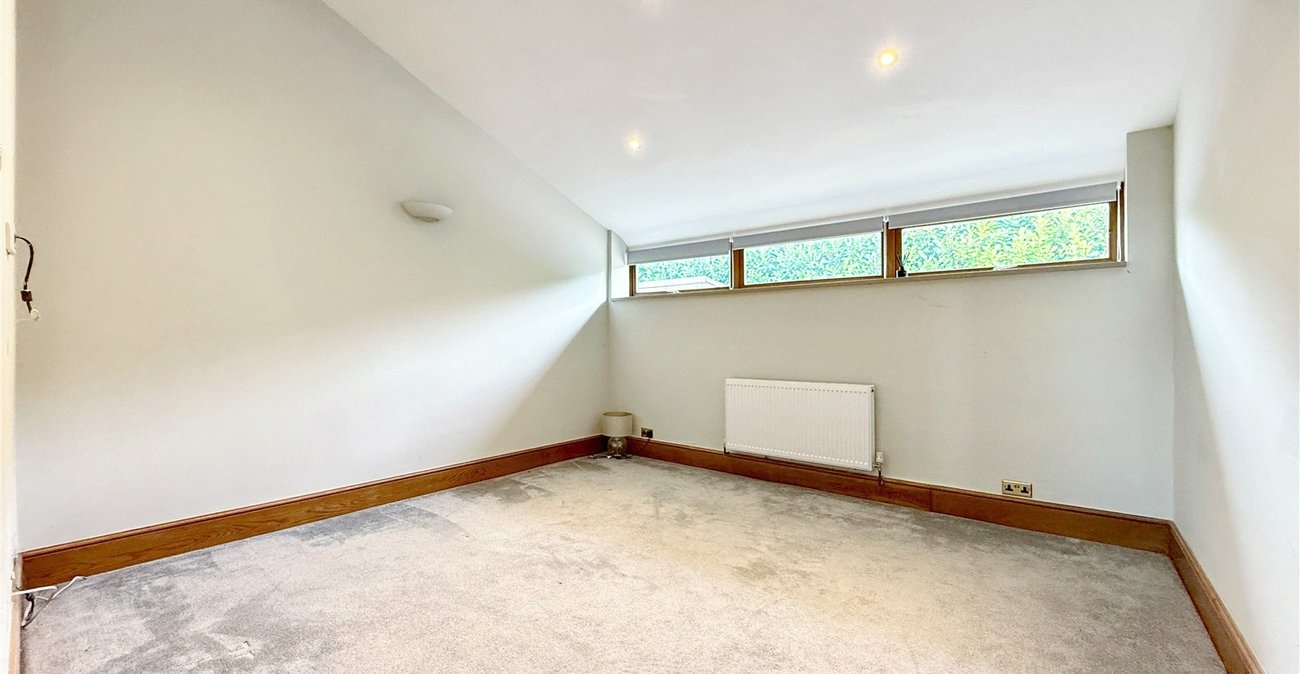 3 bedroom bungalow for sale in Eynsford | Robinson Jackson