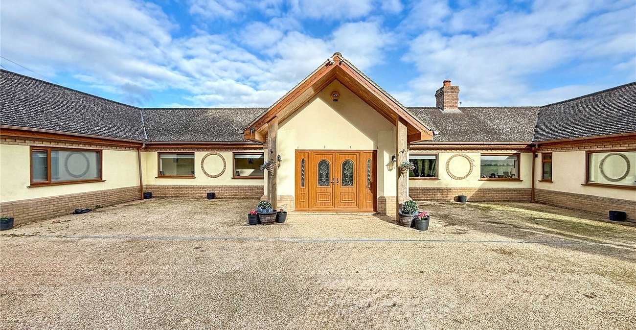 4 bedroom bungalow for sale in Eynsford | Robinson Jackson