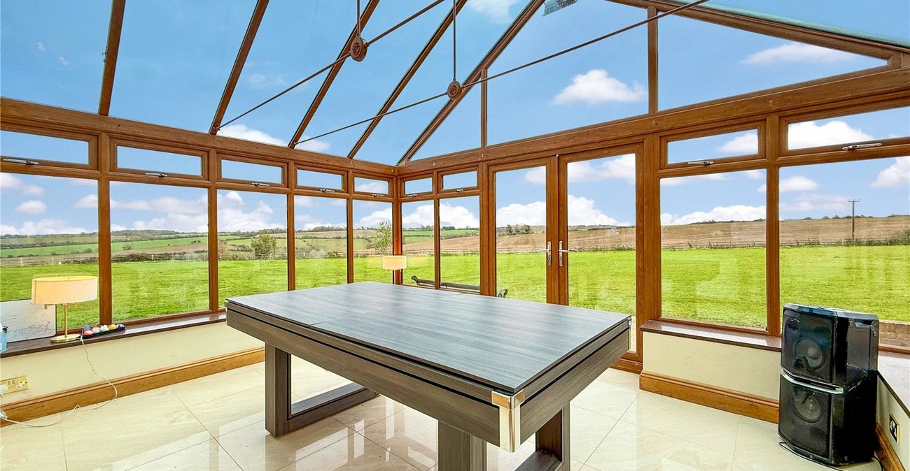 4 bedroom bungalow for sale in Eynsford | Robinson Jackson