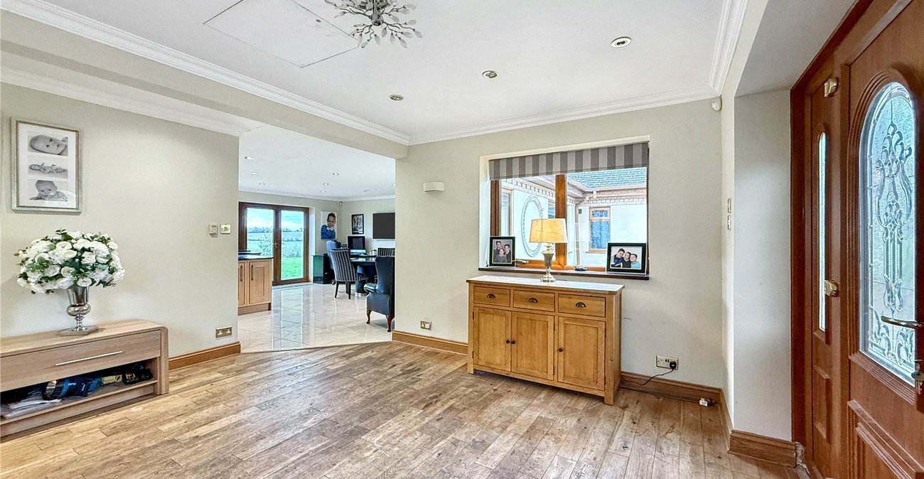 4 bedroom bungalow for sale in Eynsford | Robinson Jackson