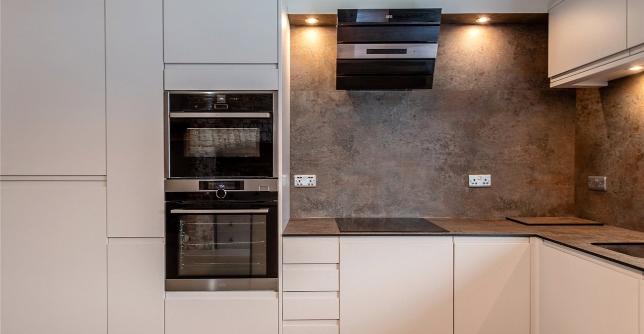1 bedroom property for sale in Maidstone | Robinson Michael & Jackson