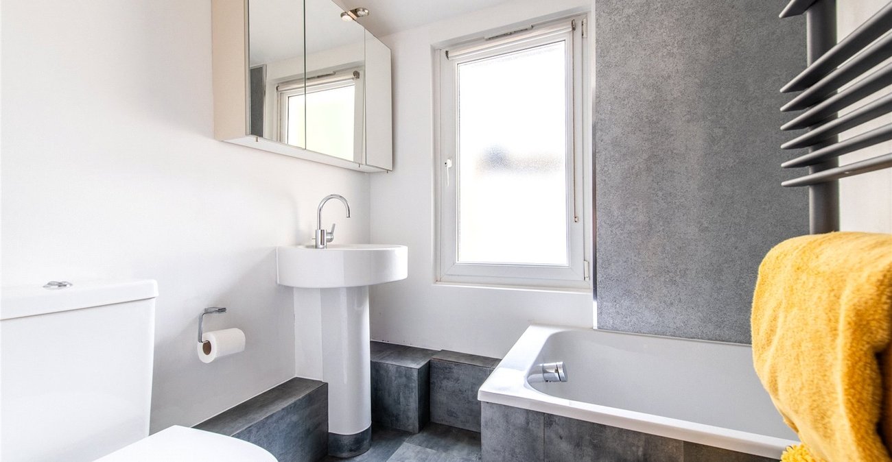 1 bedroom property for sale in Maidstone | Robinson Michael & Jackson
