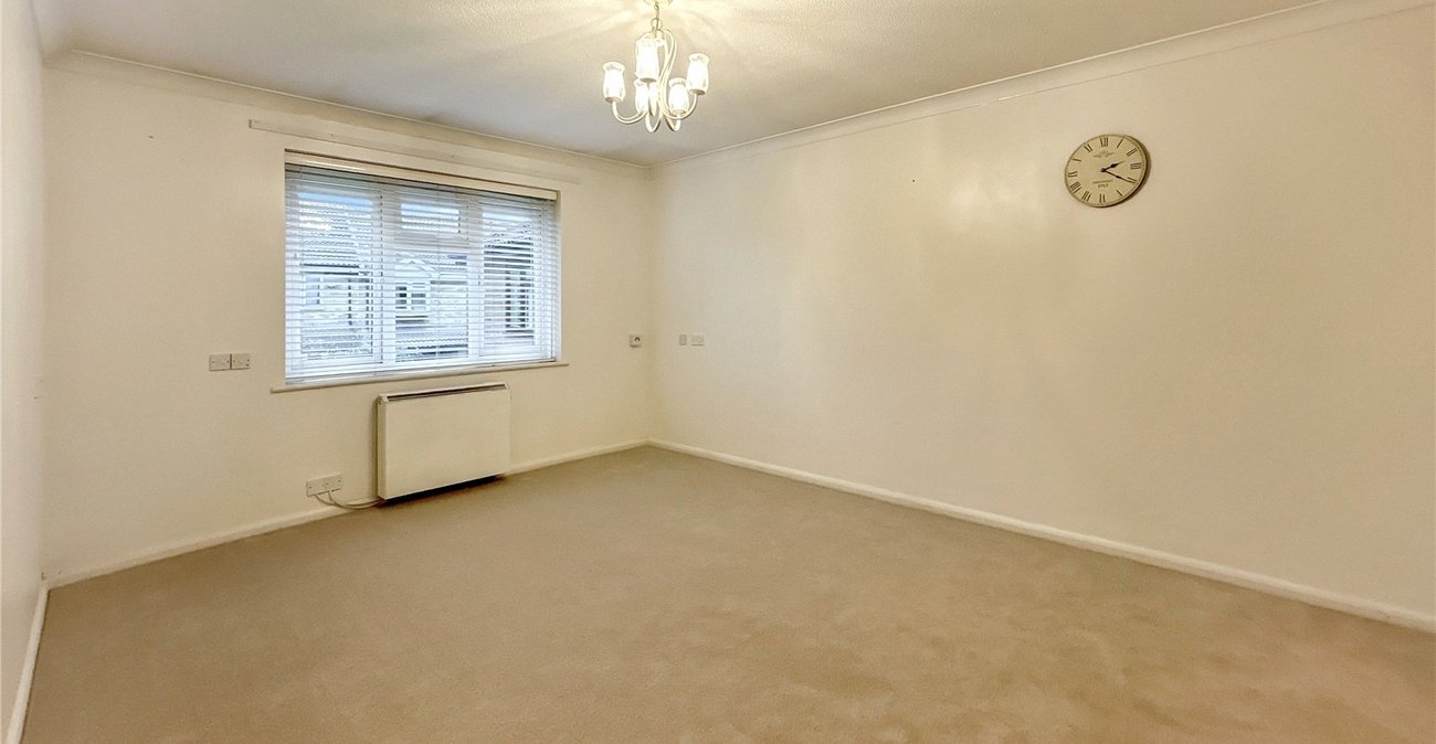 2 bedroom property for sale in Sidcup | Robinson Jackson