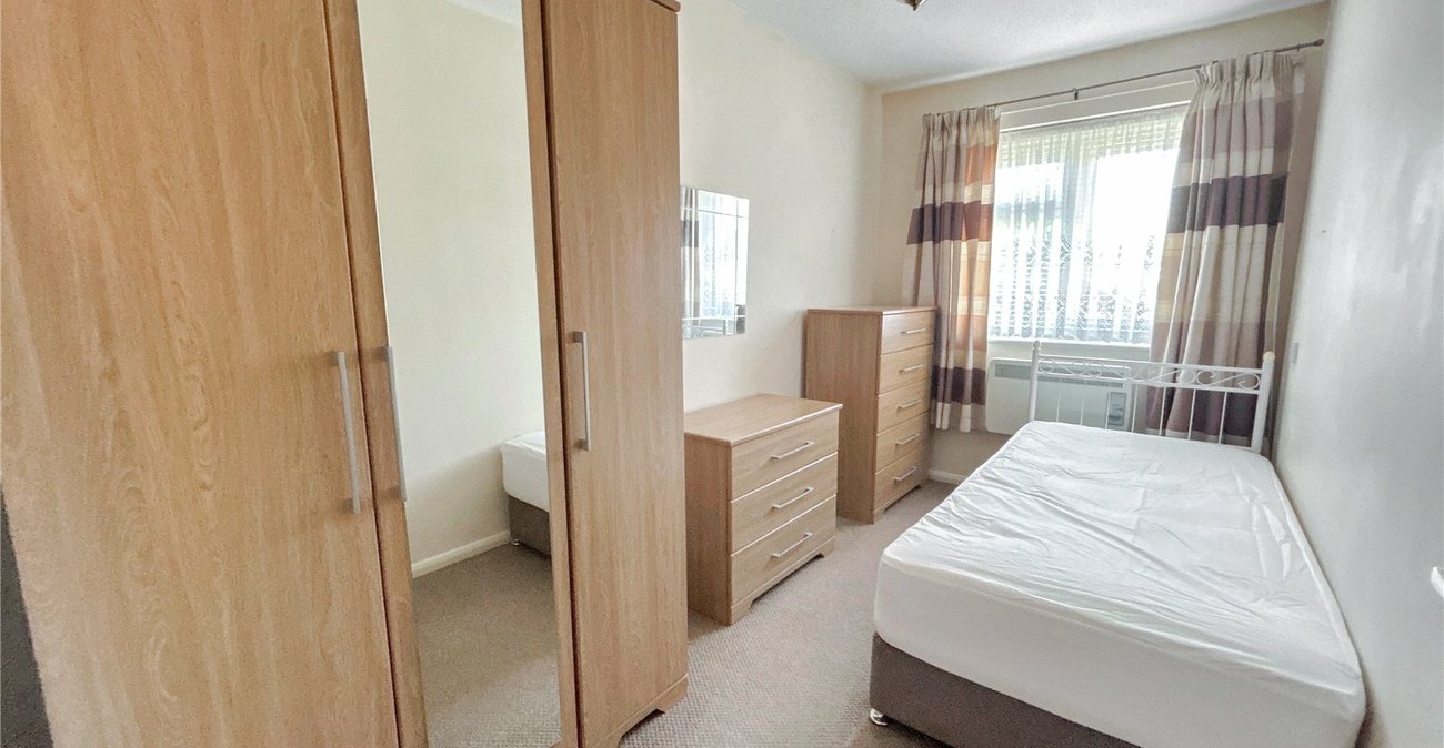 2 bedroom property for sale in Sidcup | Robinson Jackson