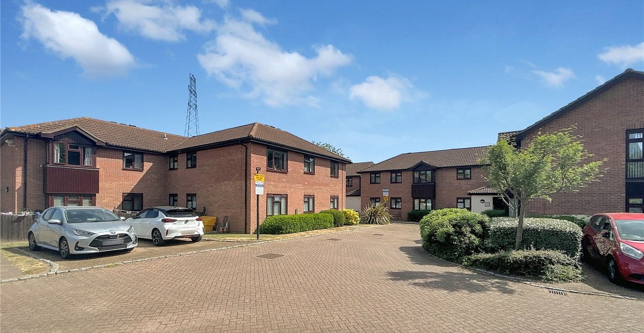 2 bedroom property for sale in Sidcup | Robinson Jackson
