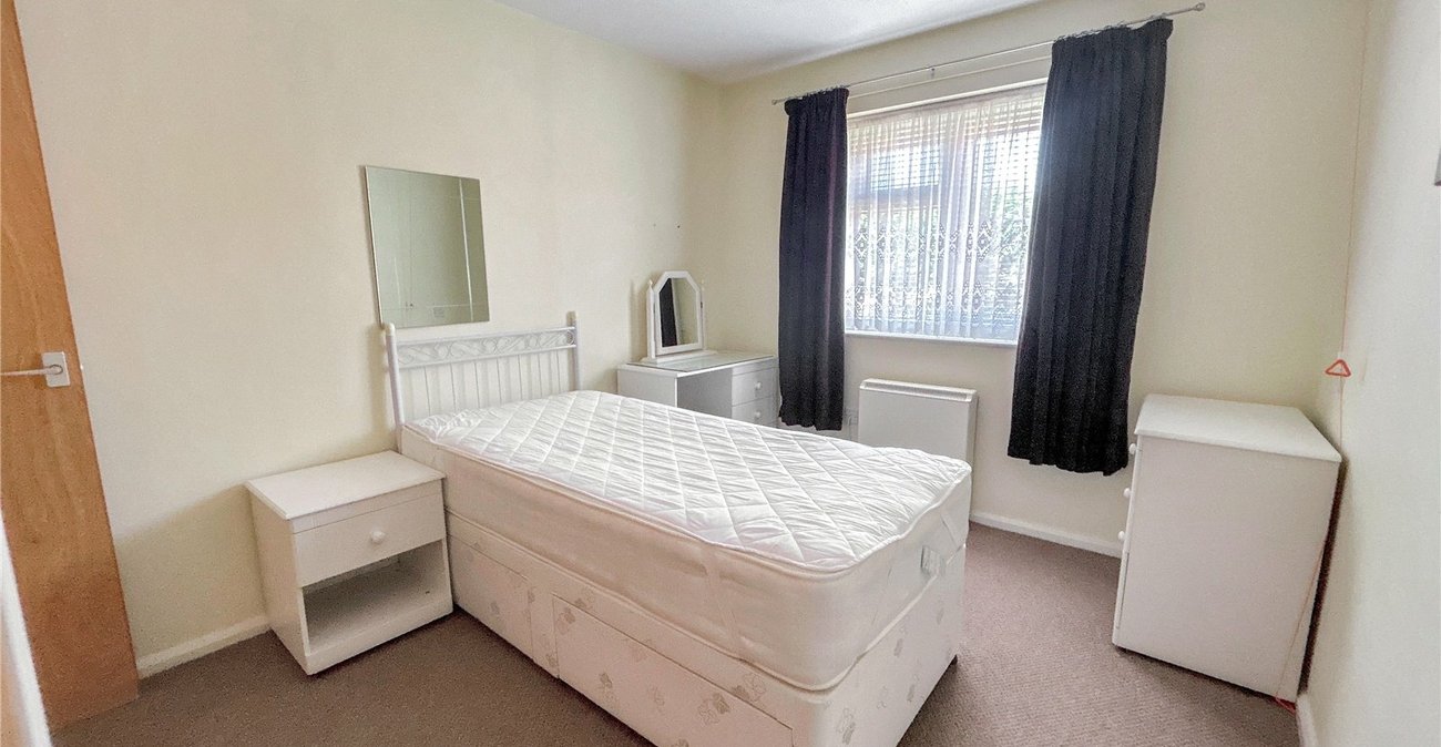 2 bedroom property for sale in Sidcup | Robinson Jackson