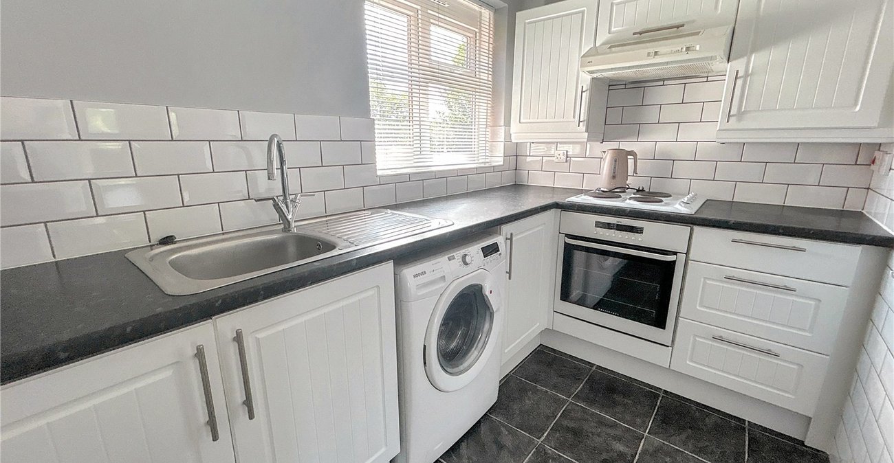 2 bedroom property for sale in Sidcup | Robinson Jackson