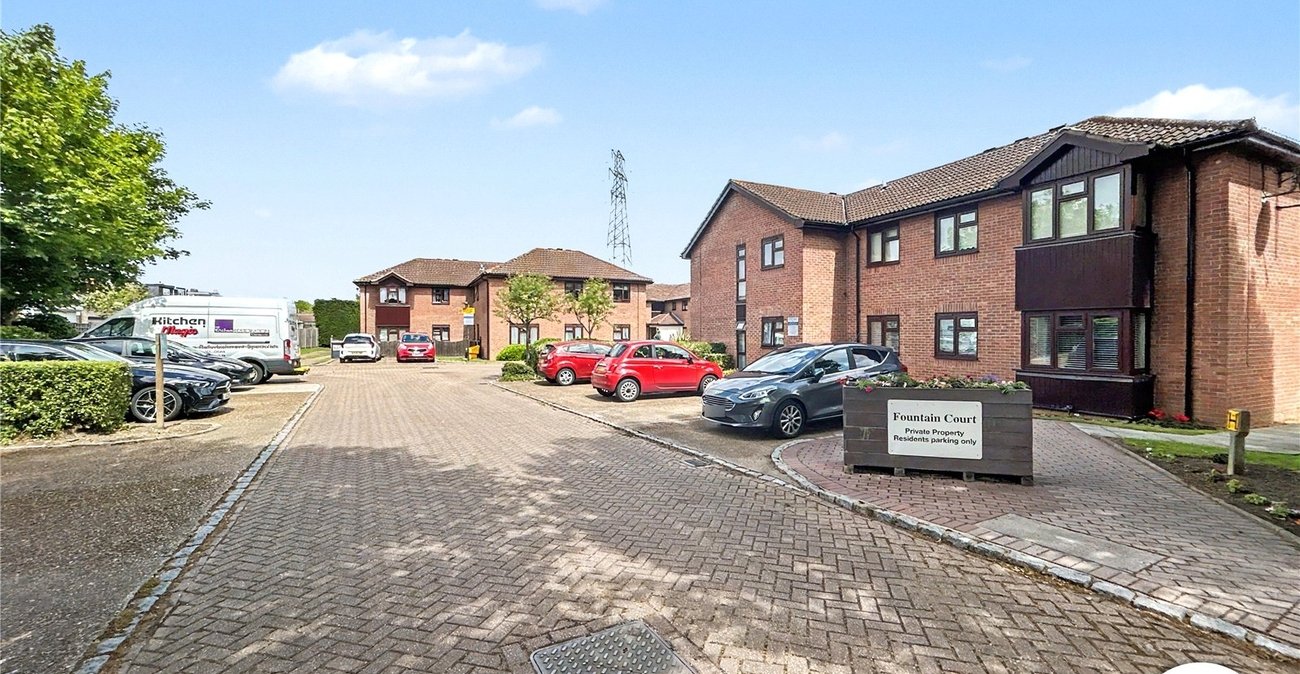 2 bedroom property for sale in Sidcup | Robinson Jackson