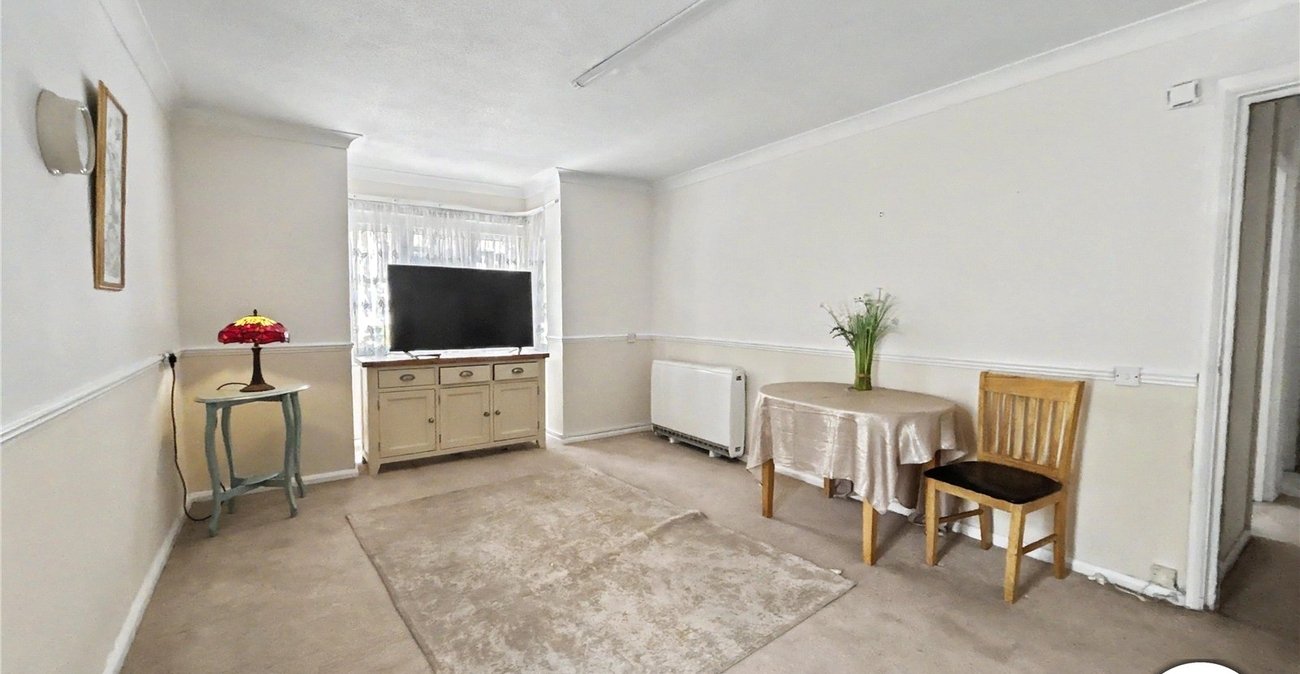 2 bedroom property for sale in Sidcup | Robinson Jackson