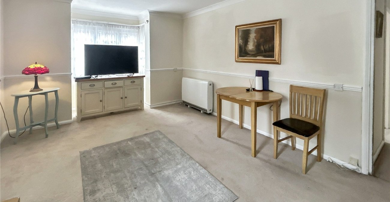 2 bedroom property for sale in Sidcup | Robinson Jackson