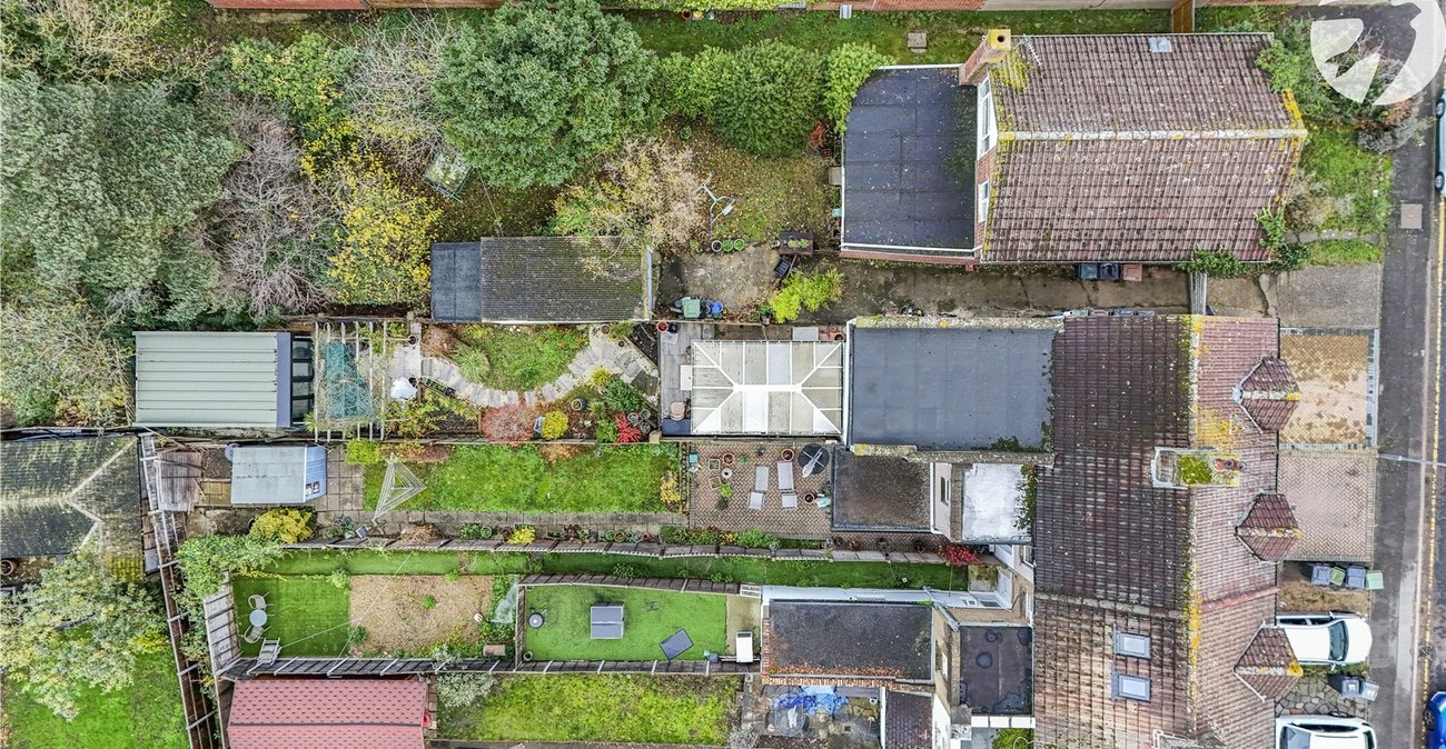 3 bedroom house for sale in West Dartford | Robinson Jackson