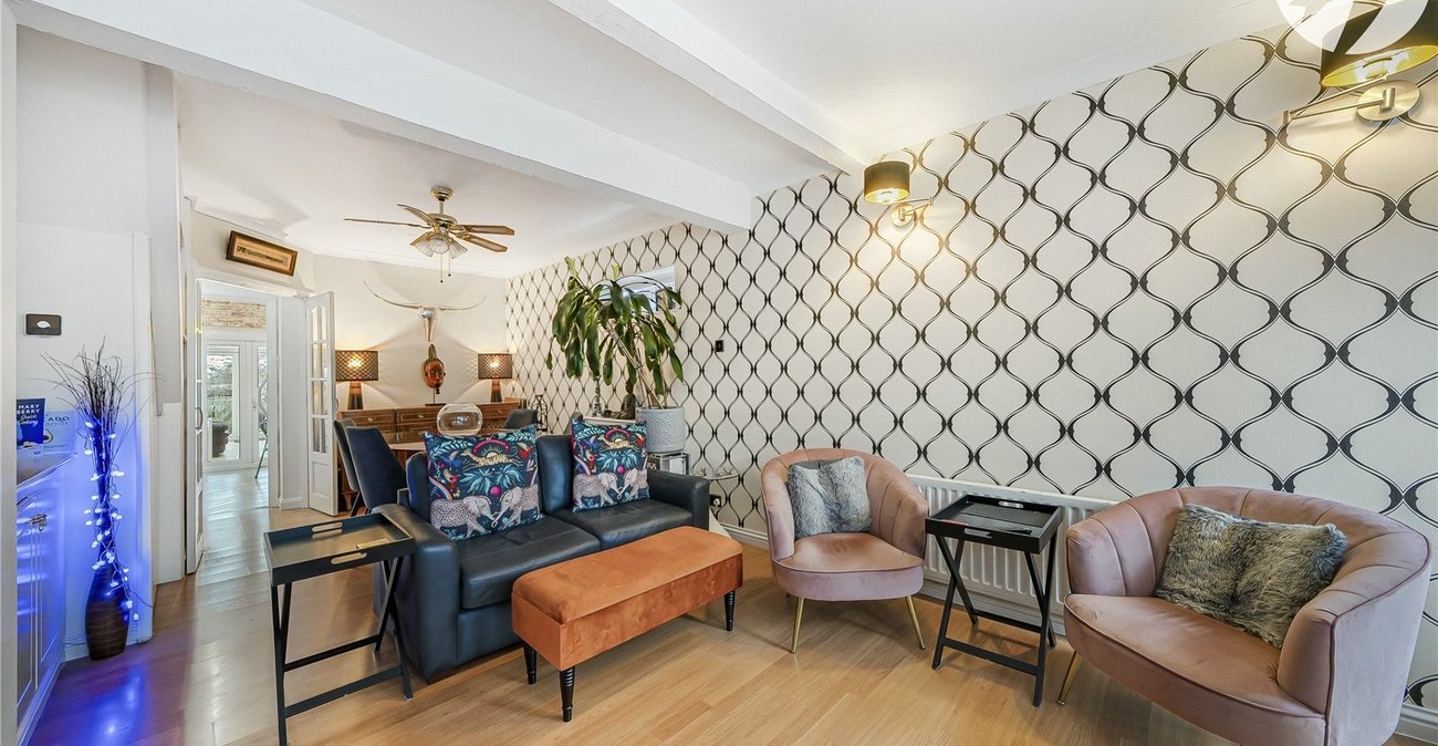 3 bedroom house for sale in West Dartford | Robinson Jackson