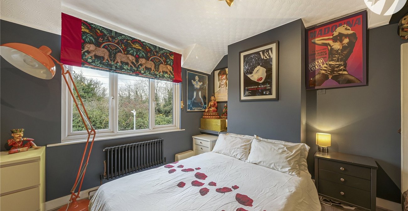 3 bedroom house for sale in West Dartford | Robinson Jackson