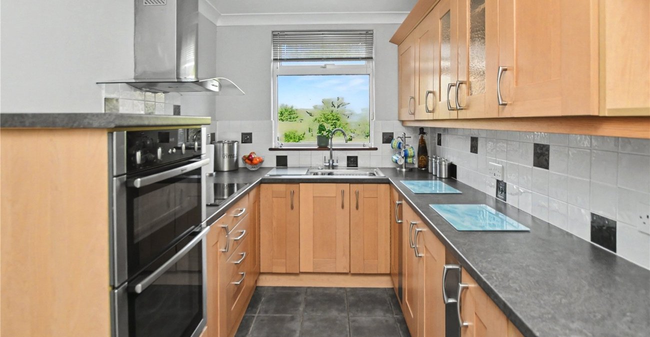 4 bedroom house for sale in Bexleyheath | Robinson Jackson