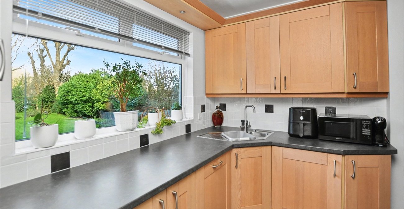 4 bedroom house for sale in Bexleyheath | Robinson Jackson