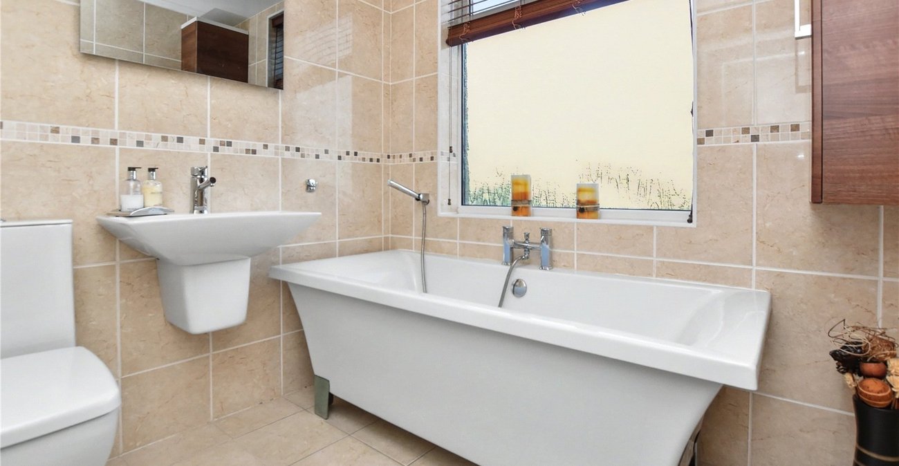 4 bedroom house for sale in Bexleyheath | Robinson Jackson