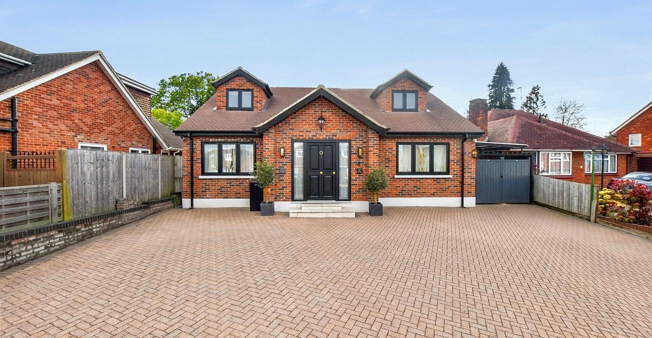 5 bedroom house for sale in Dartford | Robinson Jackson