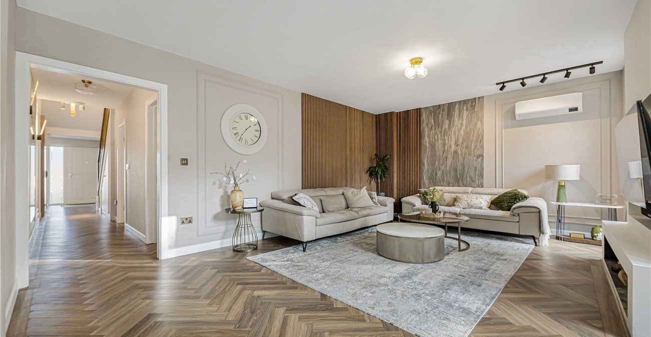 4 bedroom property for sale in Dartford | Robinson Jackson