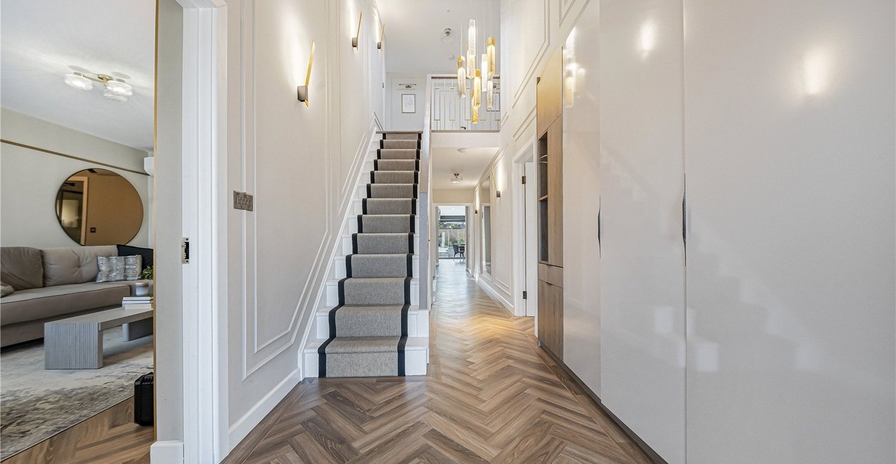 5 bedroom house for sale in Dartford | Robinson Jackson