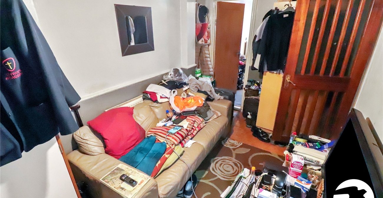 4 bedroom house for sale in Abbey Wood | Robinson Jackson