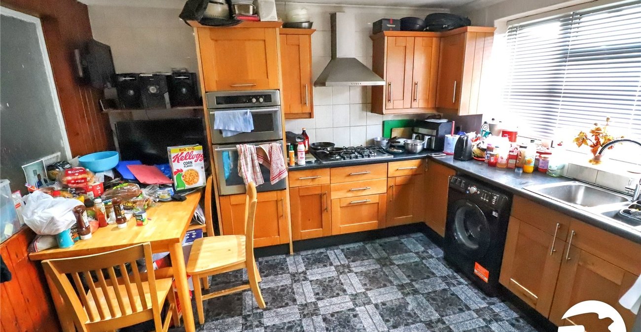 4 bedroom house for sale in Abbey Wood | Robinson Jackson