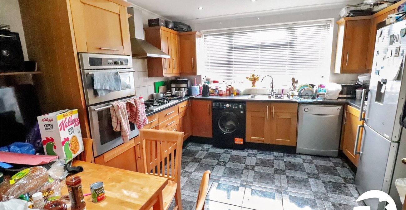 4 bedroom house for sale in Abbey Wood | Robinson Jackson