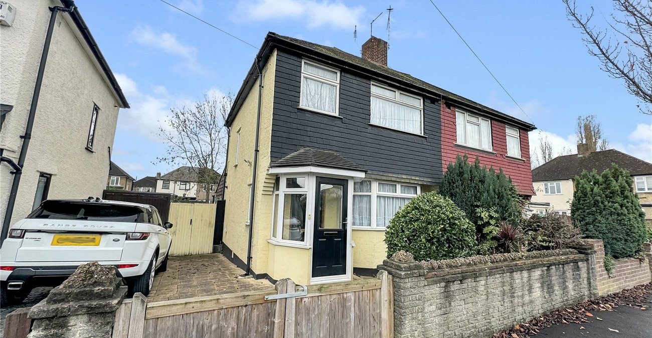 3 bedroom house for sale in Abbey Wood | Robinson Jackson