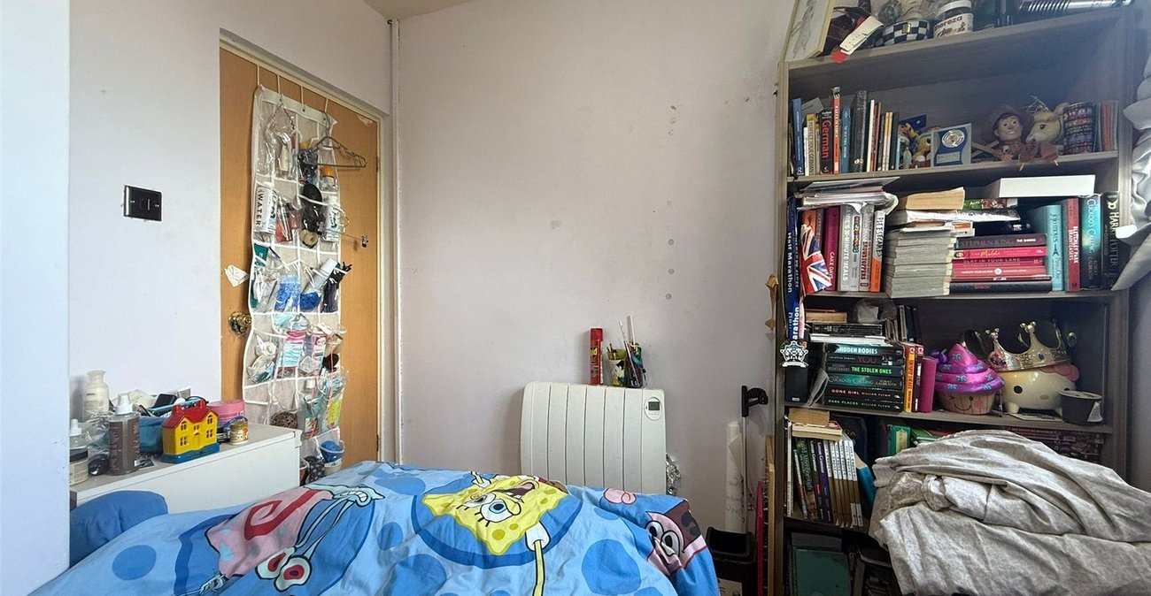 3 bedroom property for sale in Abbey Wood | Robinson Jackson