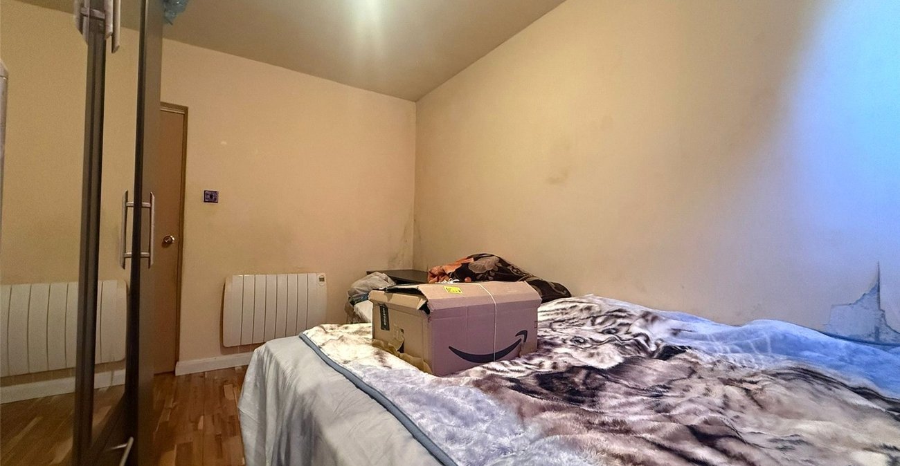 3 bedroom property for sale in Abbey Wood | Robinson Jackson