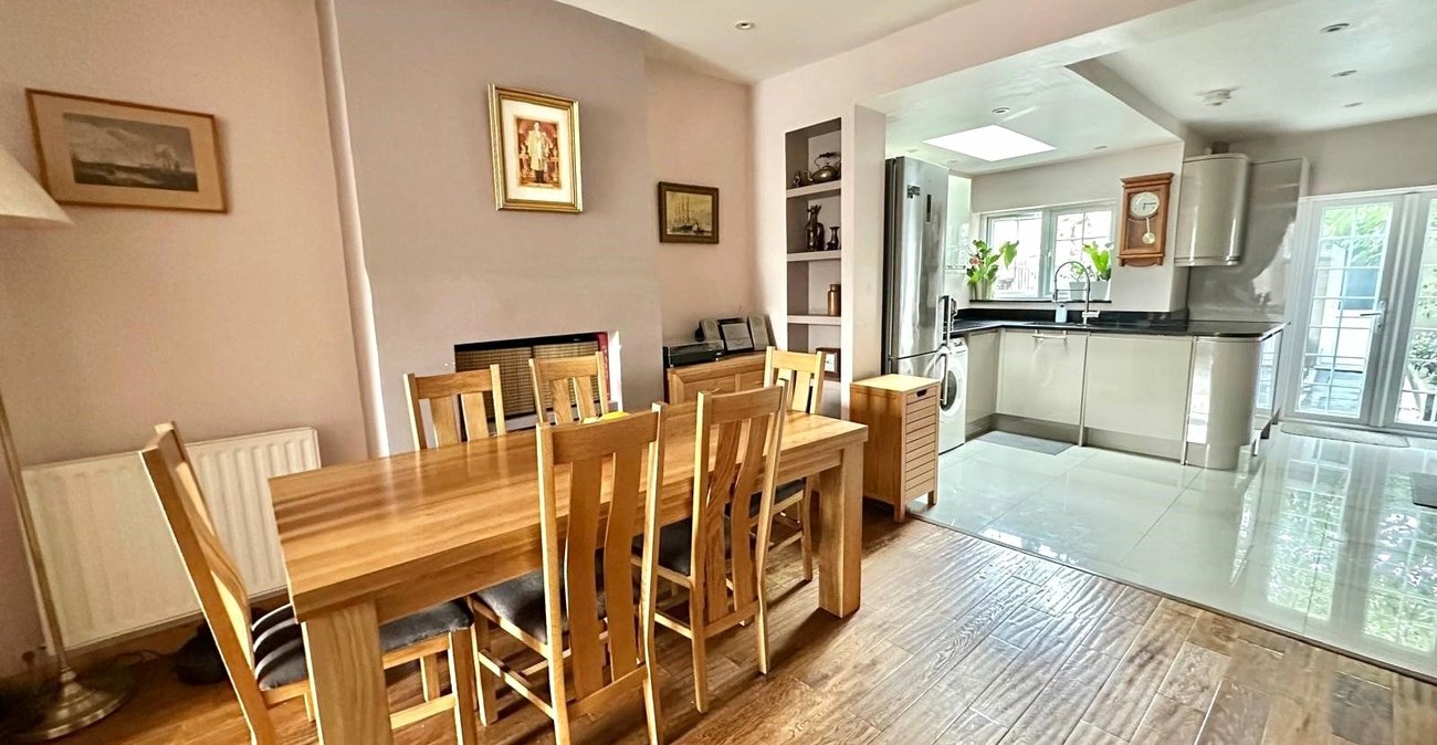 4 bedroom house for sale in Catford | Robinson Jackson