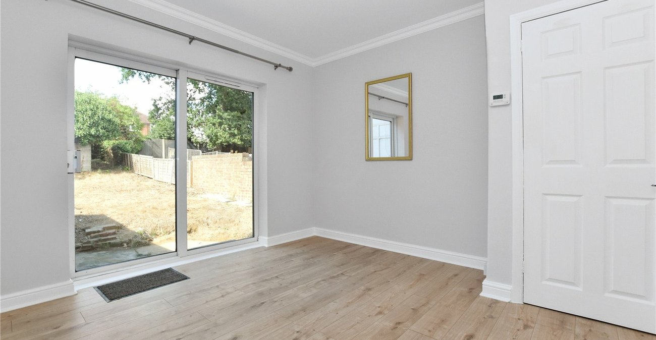 2 bedroom property for sale in Bexleyheath | Robinson Jackson