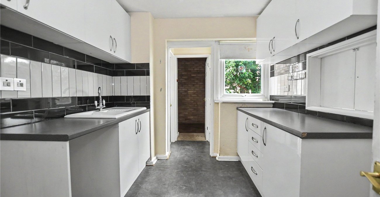 3 bedroom house for sale in Bexleyheath | Robinson Jackson