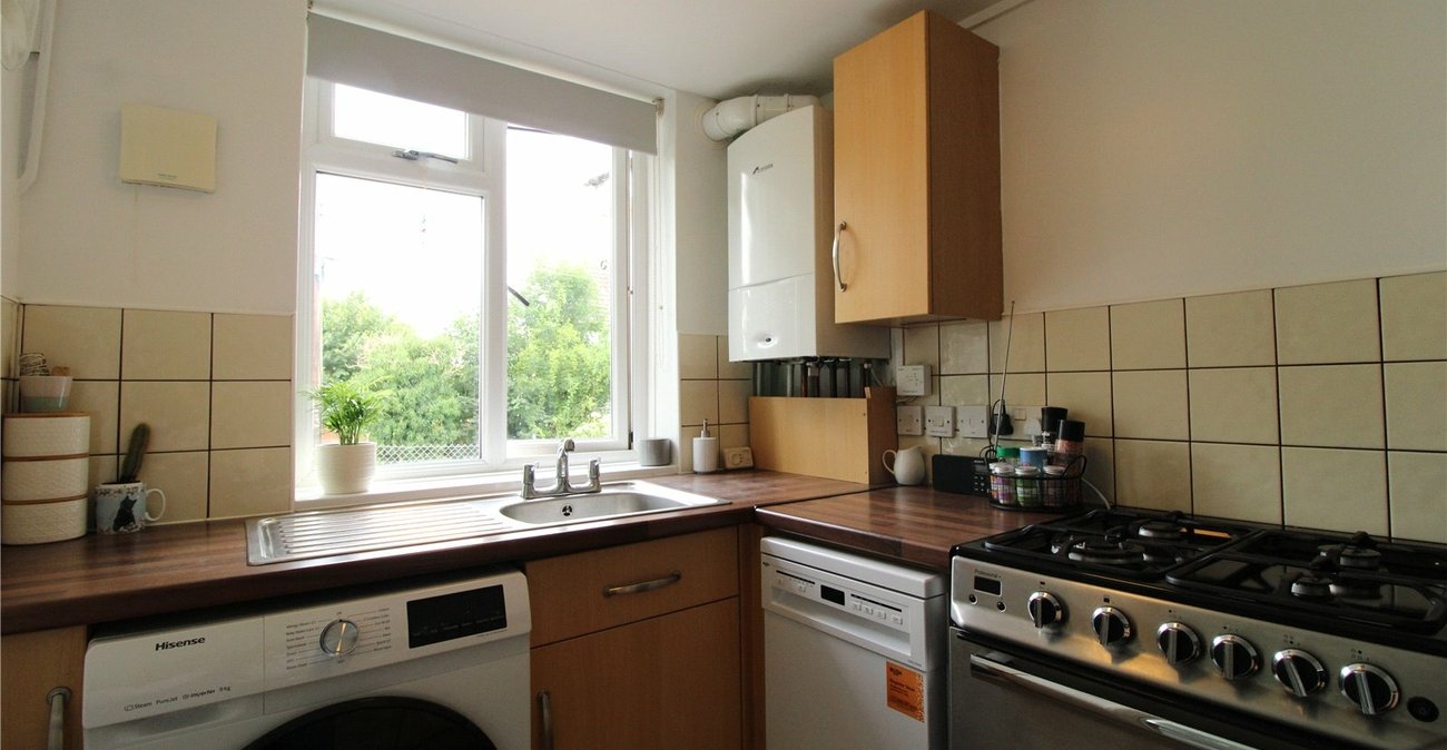 1 bedroom property for sale in Southfleet | Robinson Michael & Jackson