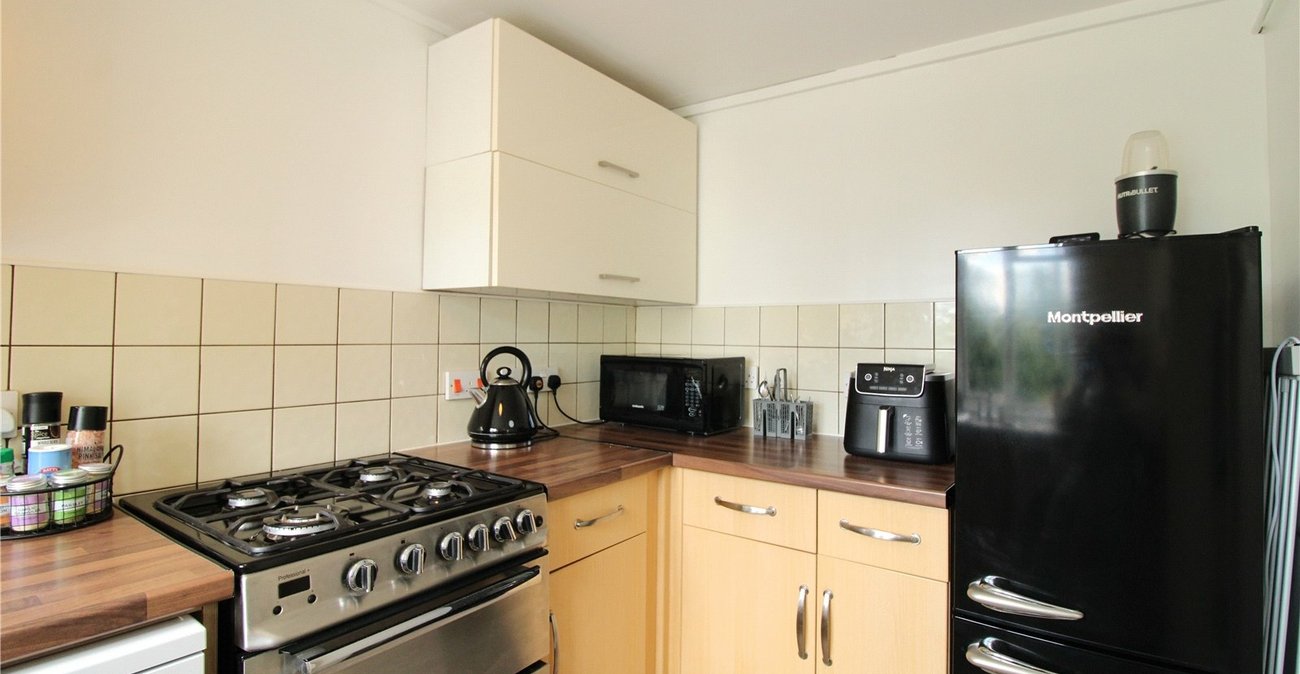 1 bedroom property for sale in Southfleet | Robinson Michael & Jackson