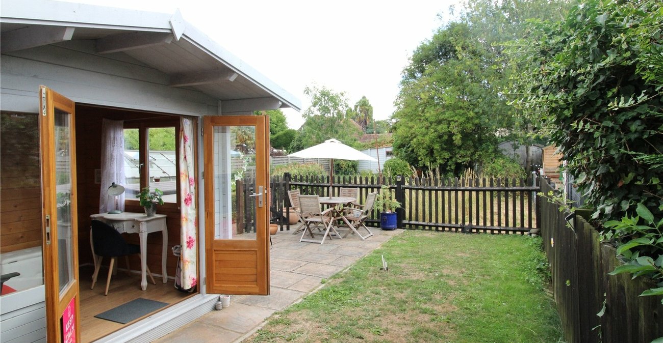 1 bedroom property for sale in Southfleet | Robinson Michael & Jackson