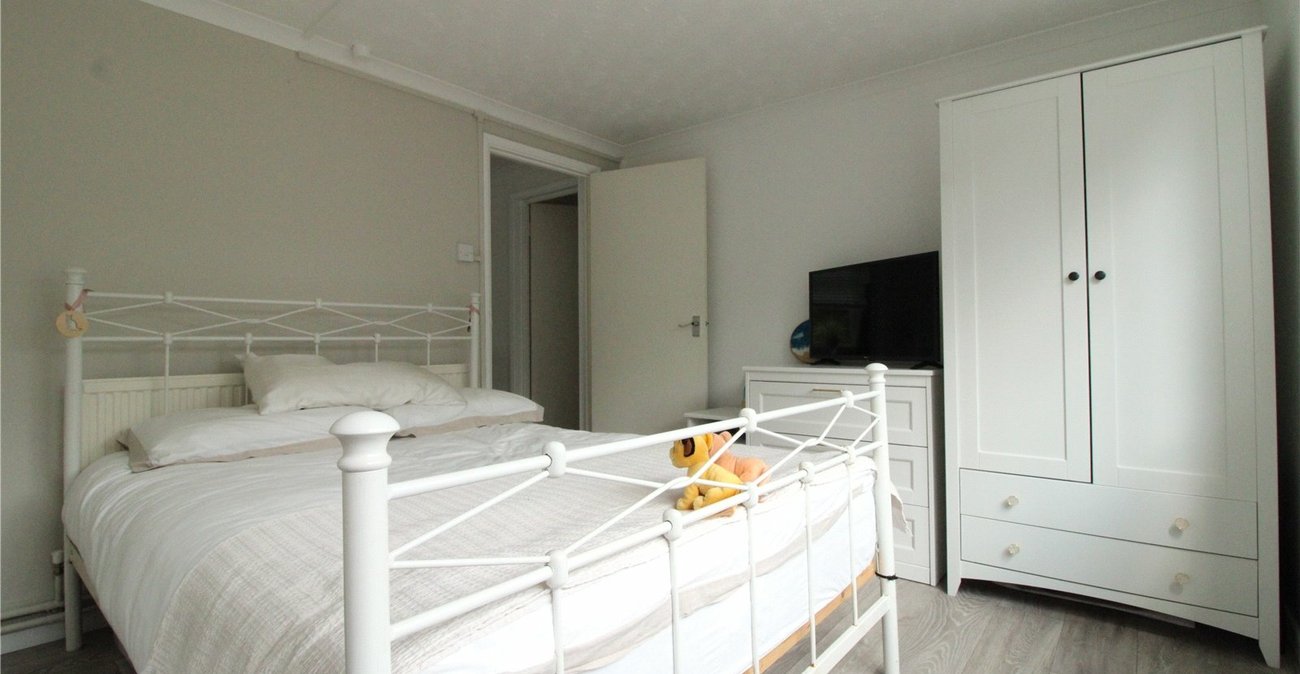 1 bedroom property for sale in Southfleet | Robinson Michael & Jackson