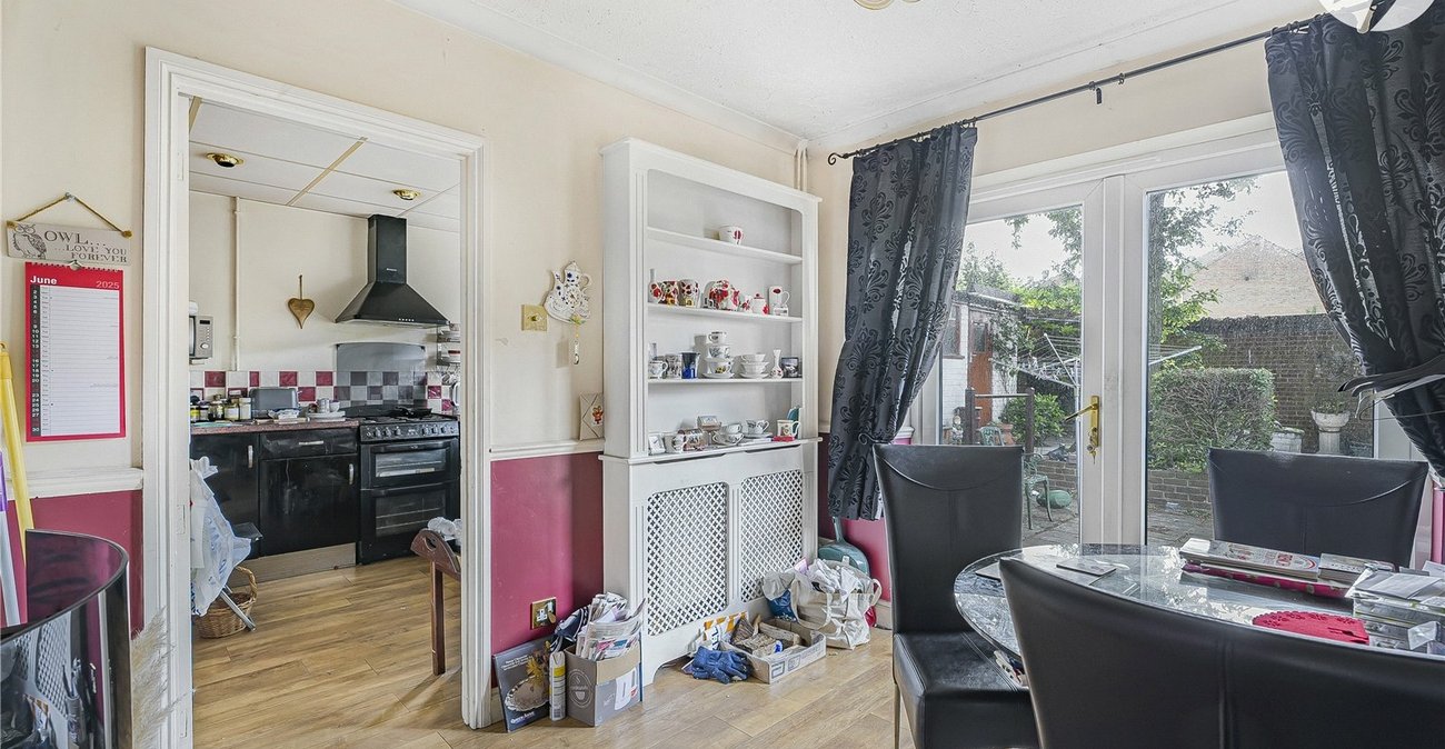 3 bedroom house for sale in Bean | Robinson Jackson