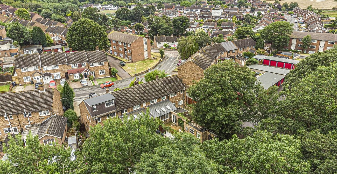 2 bedroom house for sale in Bean | Robinson Jackson