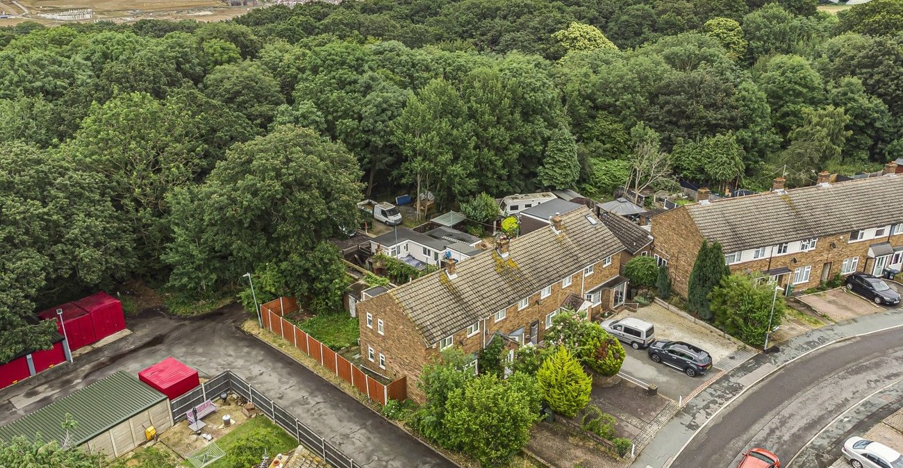 2 bedroom house for sale in Bean | Robinson Jackson