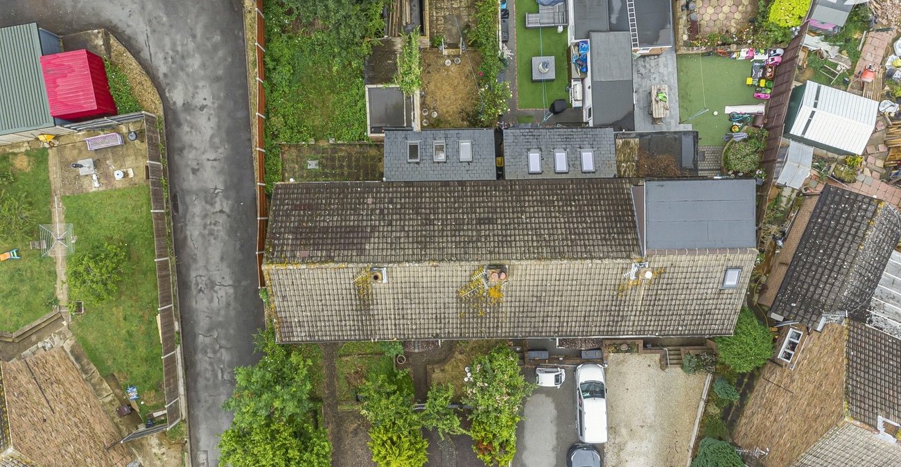 2 bedroom house for sale in Bean | Robinson Jackson