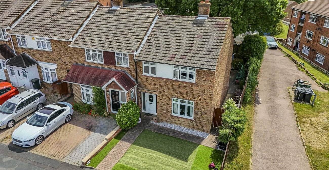 3 bedroom house for sale in Bean | Robinson Jackson