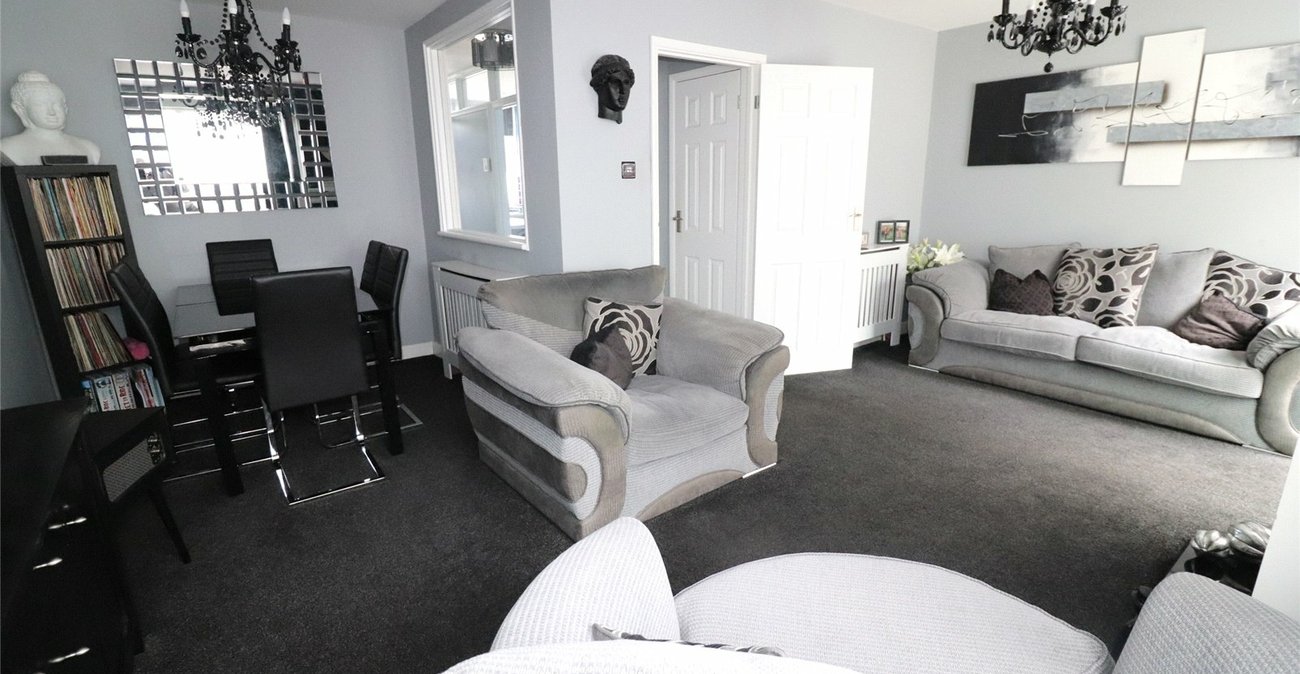 4 bedroom property for sale in Erith | Robinson Jackson