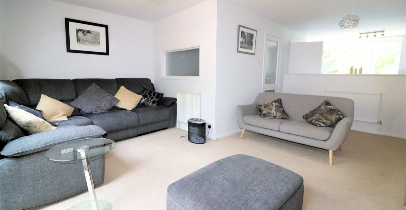 3 bedroom property for sale in Erith | Robinson Jackson