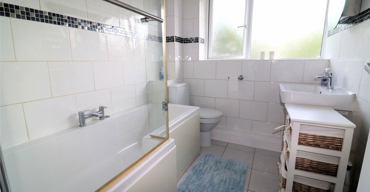 3 bedroom property for sale in Erith | Robinson Jackson