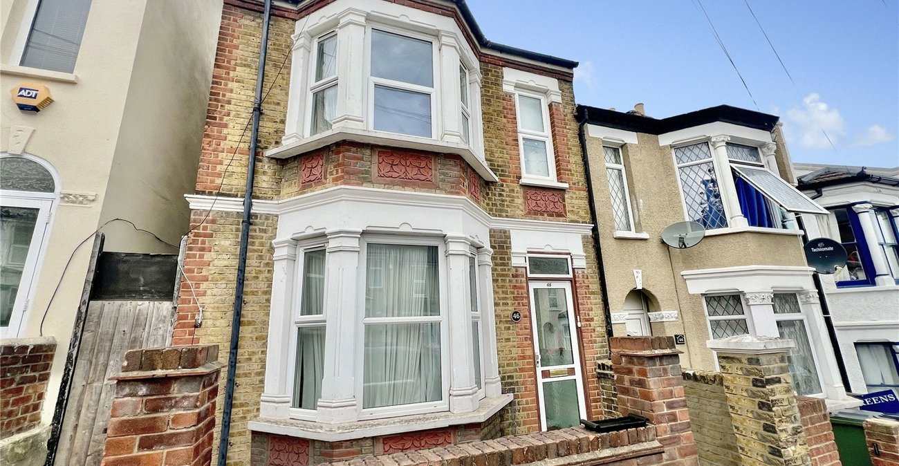 6 bedroom house for sale in Plumstead | Robinson Jackson