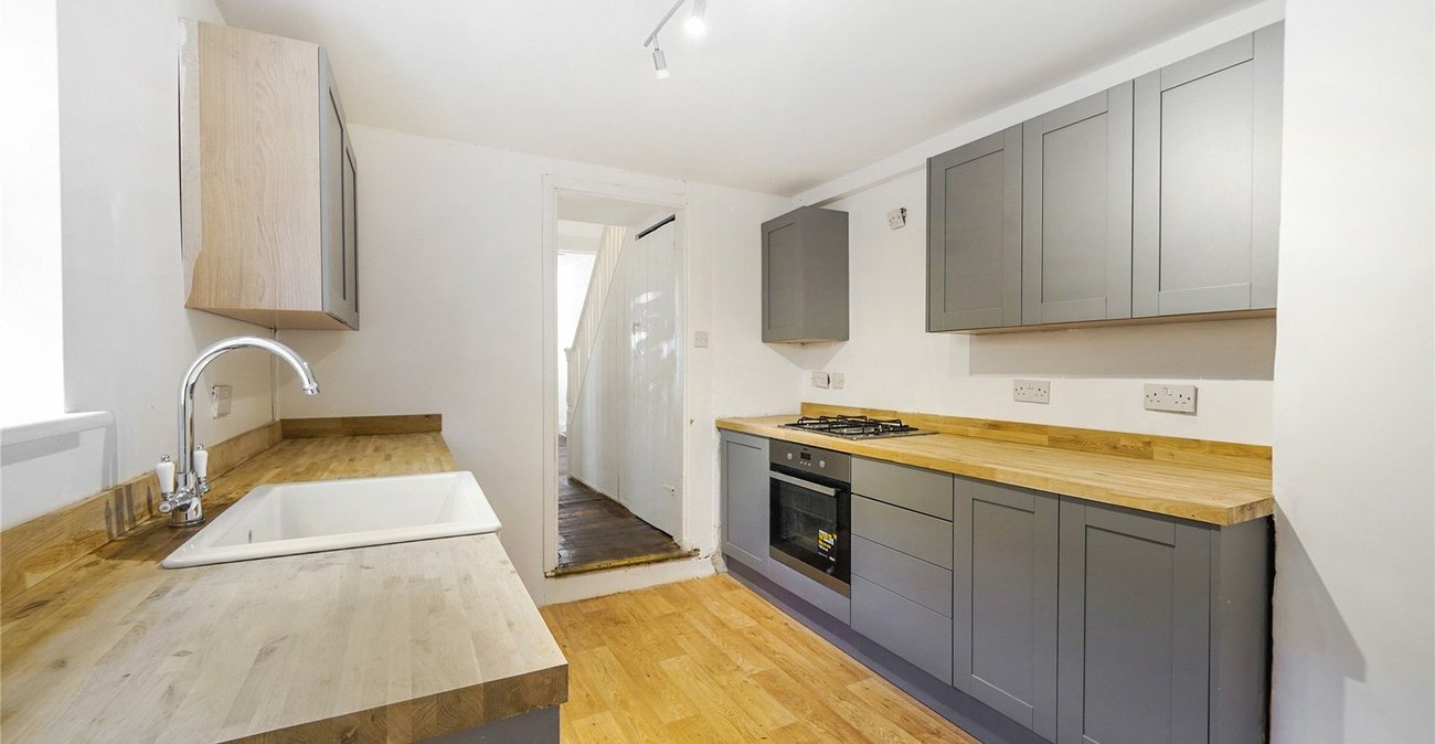 3 bedroom house for sale in Plumstead | Robinson Jackson